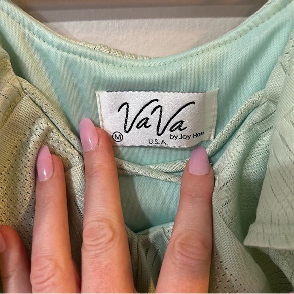 Vava By Joy Han Mint Green Off The Shoulder V-Neck Mini Dress Size Medium - Picture 3 of 6